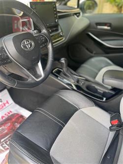 تۆیۆتا کۆرۆلا